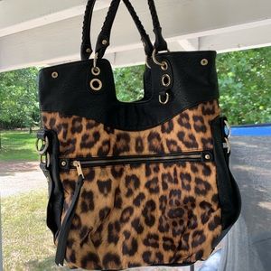 Jessica Simpson cheetah print purse never worn